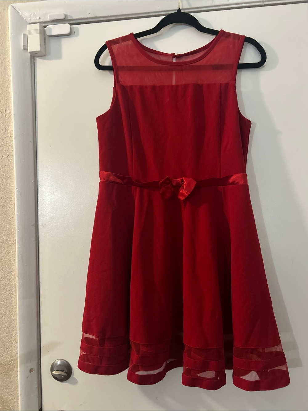 Calvin Klein Red Sleeveless Party Dress with Satin Waist Bow